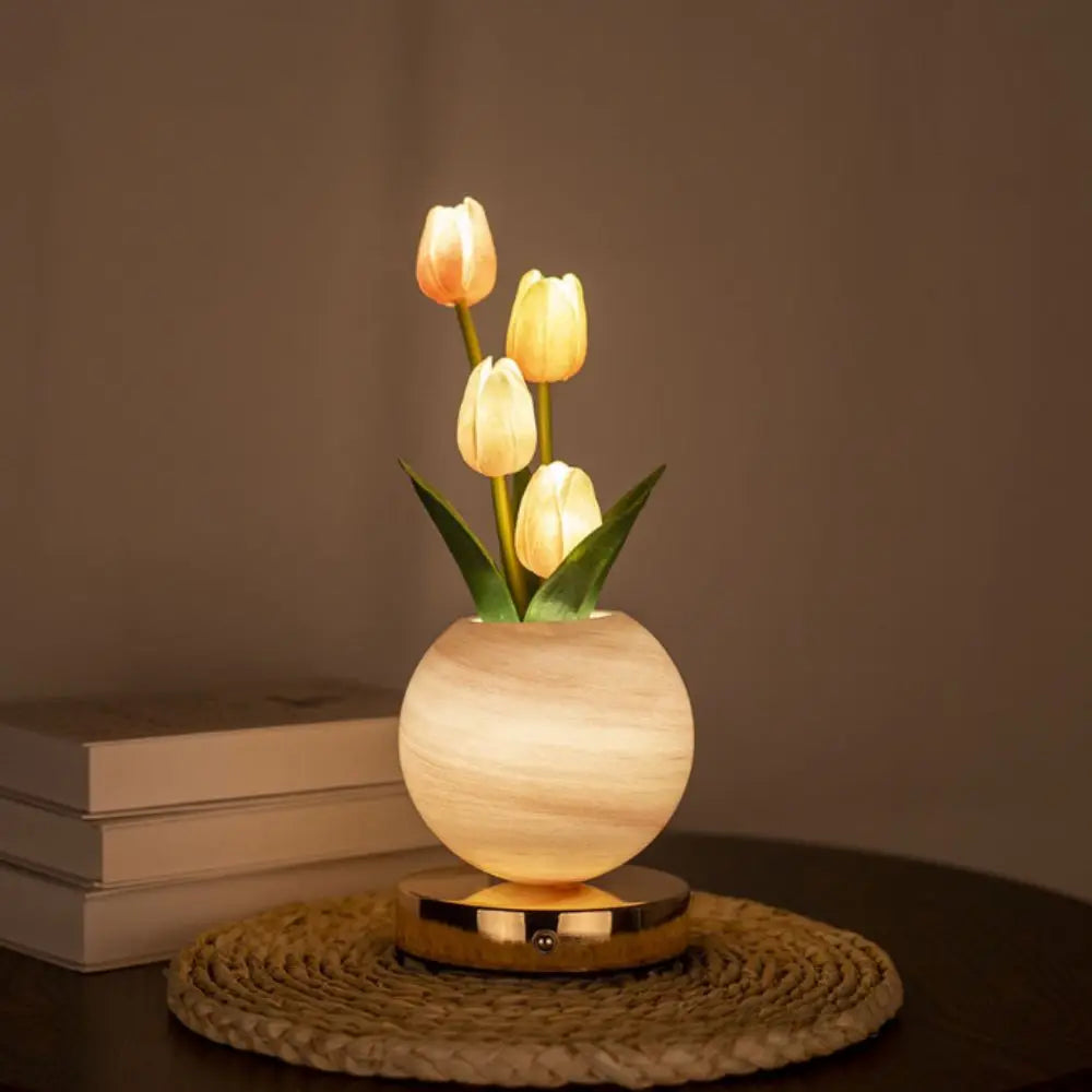 USB Rechargeable Tulip LED Night Light 3-Color Changing LED Light Source Artificial Flower Desk Lamp Artificial Flower Design