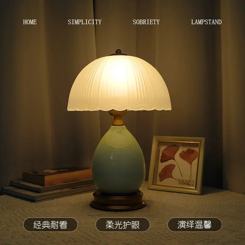 Nordic Retro Ice Crack Desk Lamp High-end Bedroom Bedside Lamp Dormitory Desk Study American Desk Lamp Light Luxury Creativity